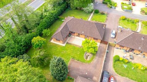 St Pauls Road North, Walton Highway, Wisbech, Cambs, PE14 7DN