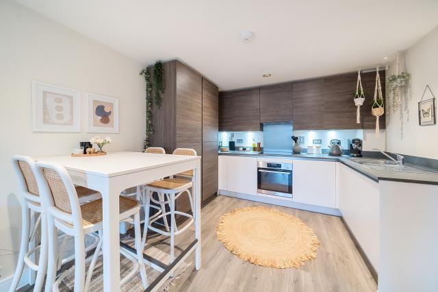 Kitchen/Dining Area