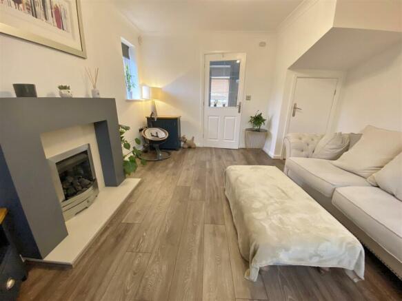 Lounge.