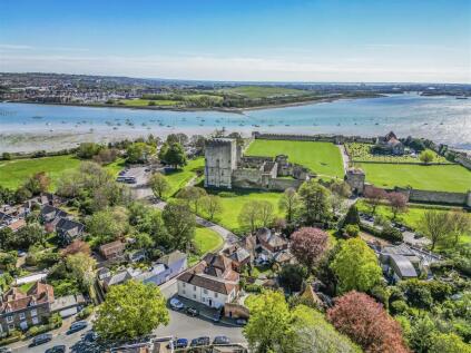 Castle Street, Portchester