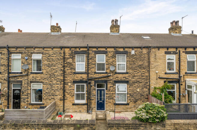 2 bed Terraced for sale in pudsey