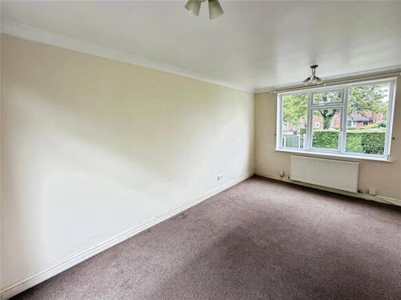 3 bed Terraced for sale Image 10