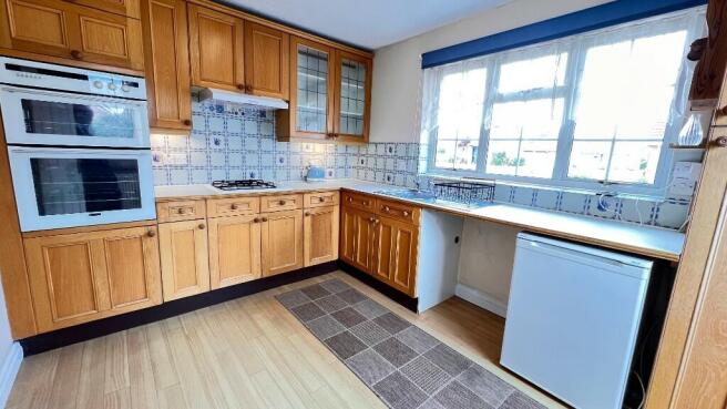Fitted Kitchen