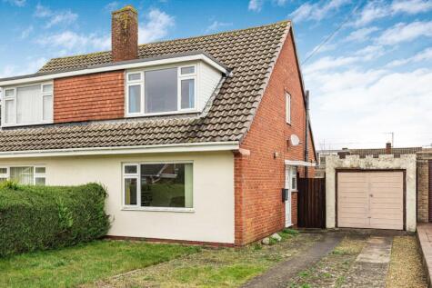 Tiverton Close, Cheltenham, Gloucestershire, GL51