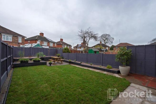 16WoodlandsRd_gwi_5284EW.jpg