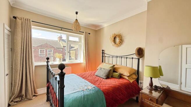 2 bed Terraced for sale Image 11