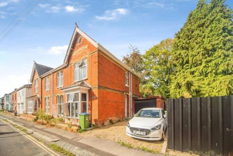 Brighton Road, Southampton, Hampshire, SO15