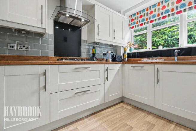 3 bed Semi-Detached for sale Image 7