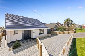 120, Rodmell Avenue, Brighton BN2 8PJ