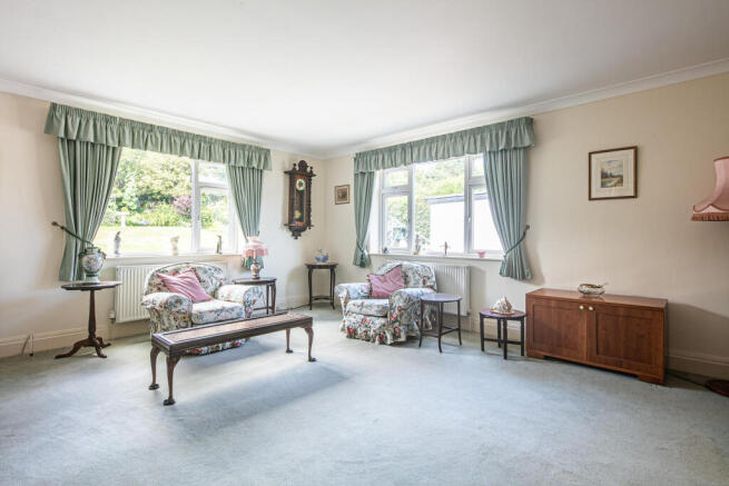 3 bed Detached Bungalow for sale Image 4