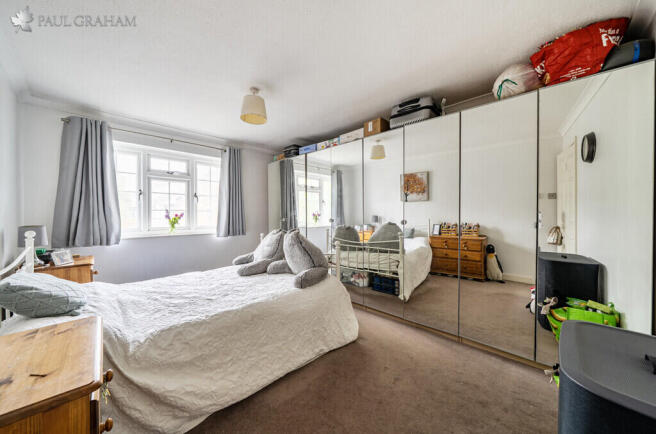 Sycamore Close, Carshalton photo 3