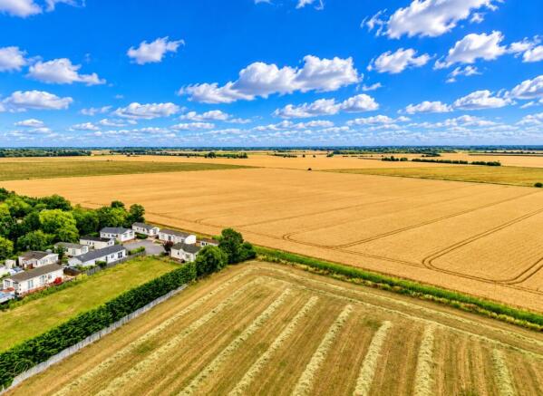 Appletree Close, Cottenham, CB24 photo 4