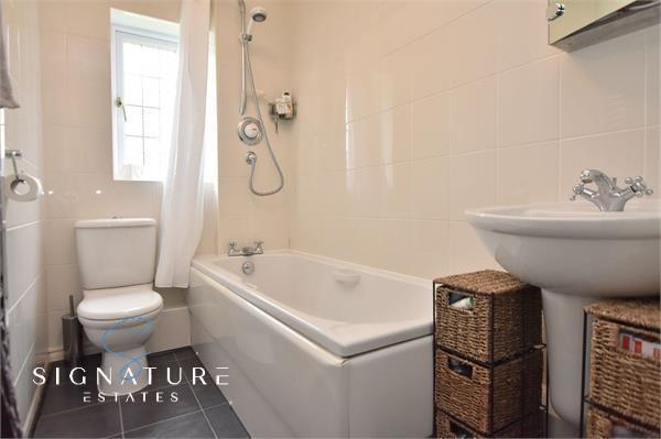 bathroom (4).jpg