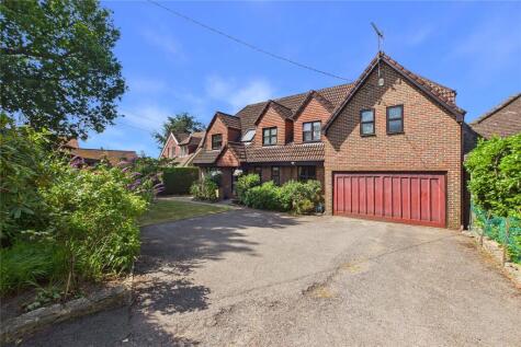 Kings Lane, Windlesham, Surrey, GU20