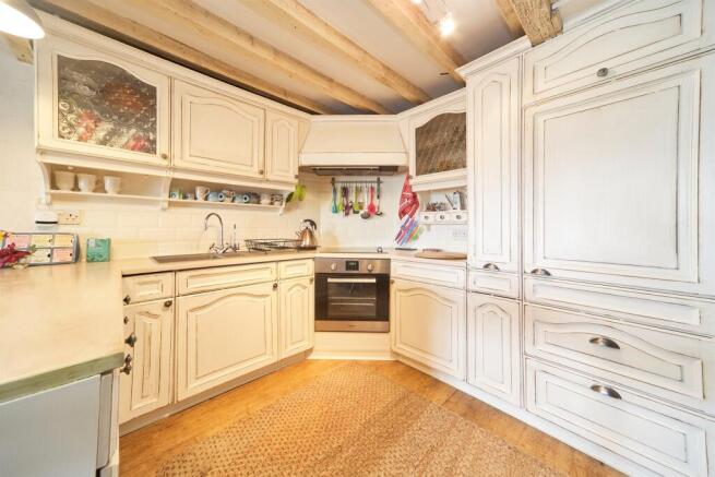 3 bed Barn Conversion for sale Image 8