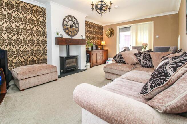 Living/Dining Room