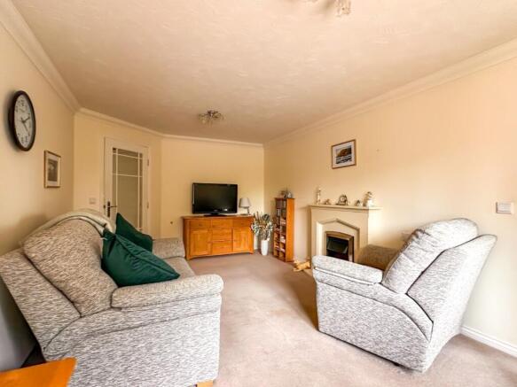 Christ Church Close, Nailsea, North Somerset, BS48 photo 4