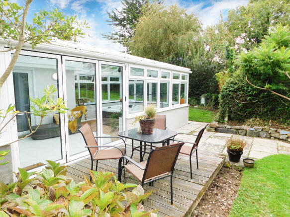 SUN ROOM