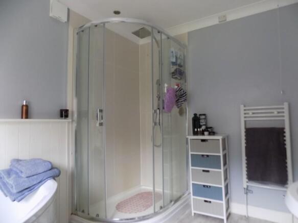 Another view of Family Bathroom