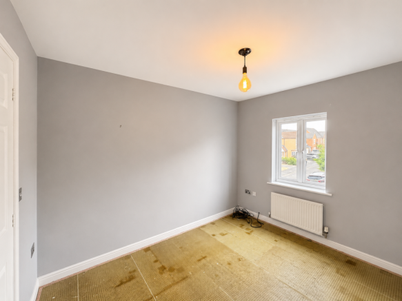 3 bed Semi-Detached for sale Image 5