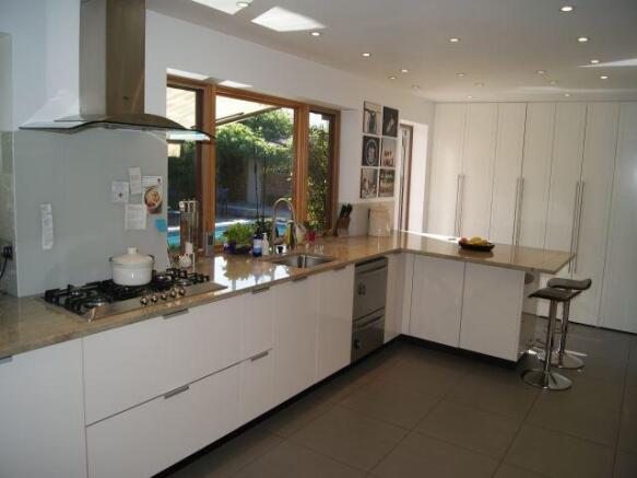 Kitchen 2