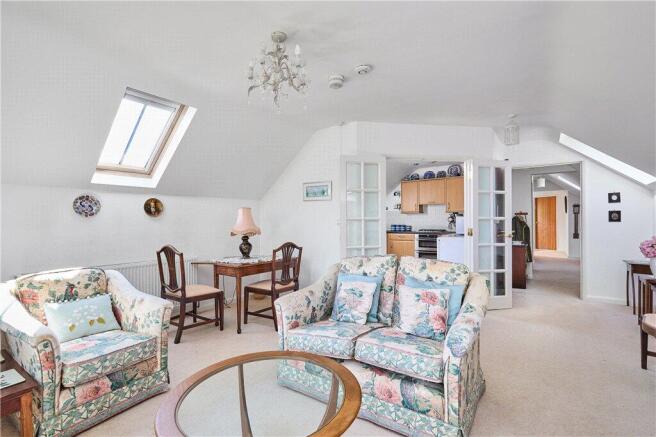 2 bed Apartment for sale Image 5