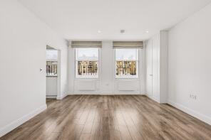 7, 12 Knightsbridge Court, Sloane Street, London SW1X 9LQ