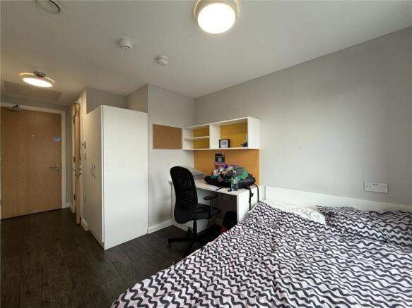 Studio Room