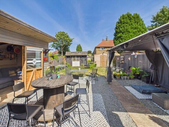 3 bed Semi-Detached for sale Image 11