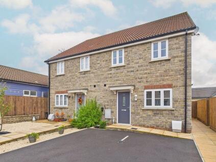 Dairy Court, Somerton