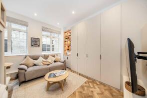Flat B Basement Flat, 105, Hallam Street, London W1W 5HD