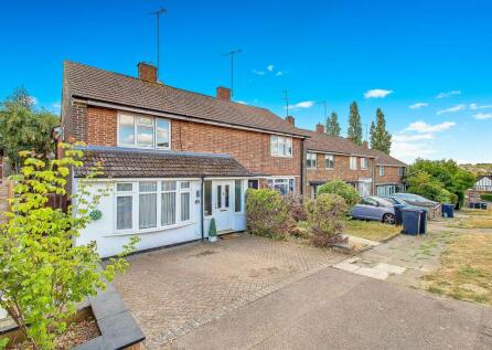 Risedale Hill, Hemel Hempstead, HP3
