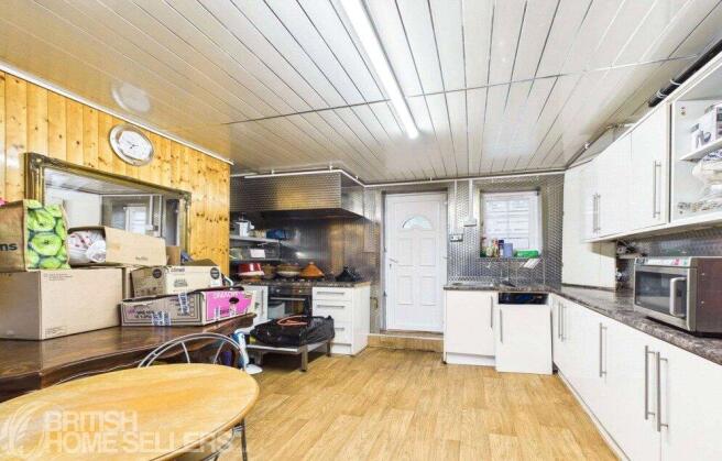 7 bed End of Terrace for sale Image 5