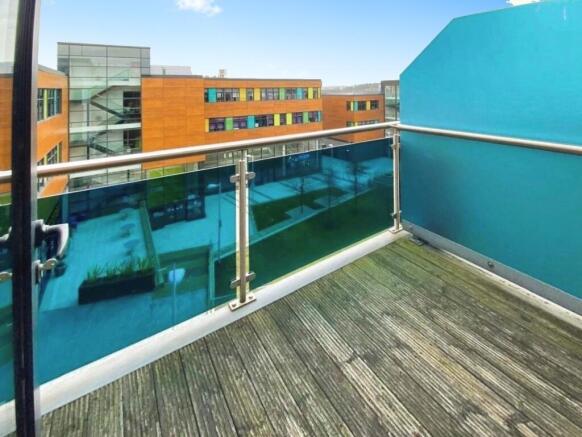 1 bed Flat to rent Image 6