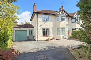 41, St Helens Road, Harrogate HG2 8LD