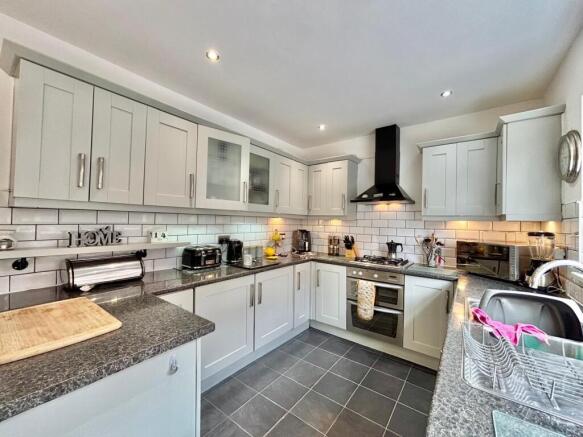 Woodland Grove, Warsop, Mansfield photo 5
