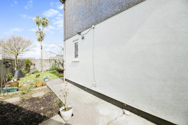Side Garden.