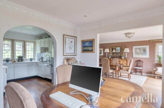 BREAKFAST ROOM