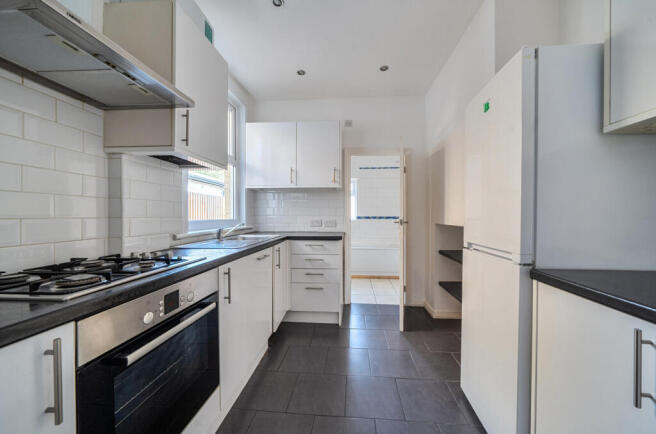 1438340-12-69d92c...