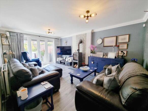 Lounge: