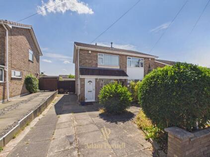 Hamilton Close, Hinckley, LE10