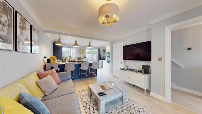 Open Plan Living Room & Kitchen