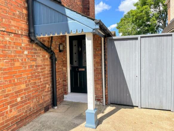 FRONT EXTERNAL