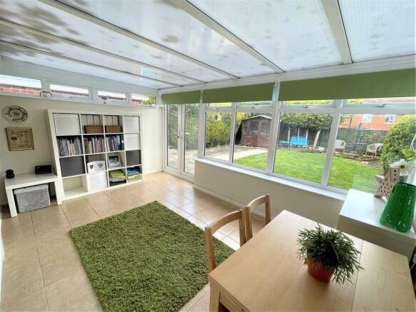 CONSERVATORY 1.JPG