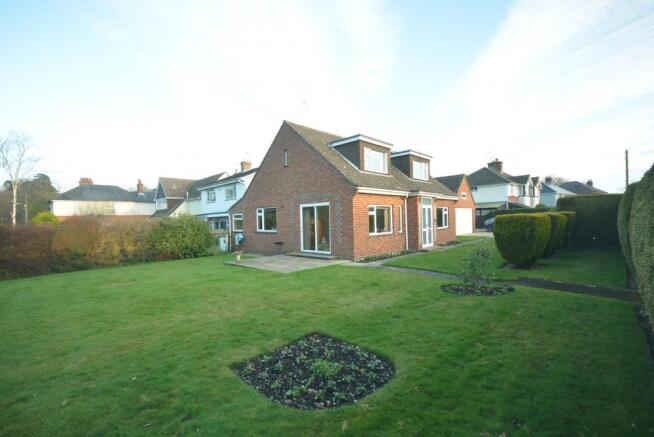Garden & rear elevation