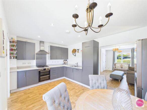 Firnace Lane, Castle Gresley (7).jpg