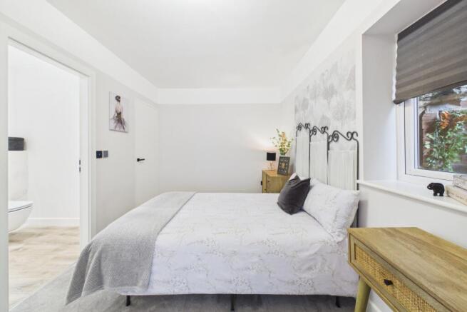 1 bed Apartment for sale Image 11