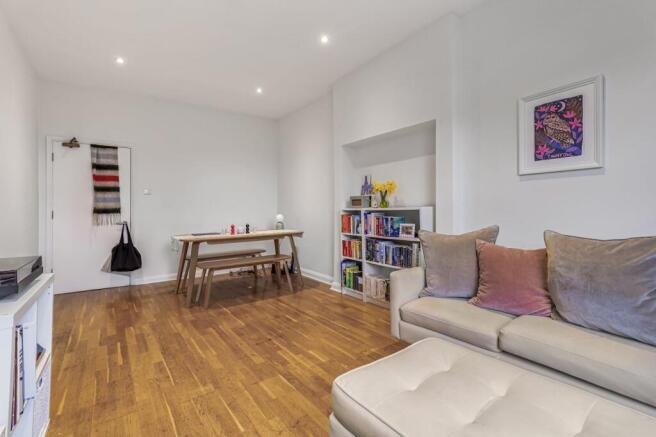 Living Room/Dining Area