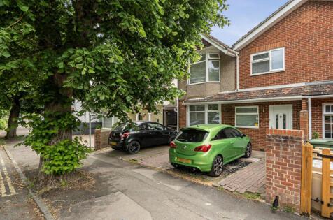 Shrivenham Road, Swindon, SN1