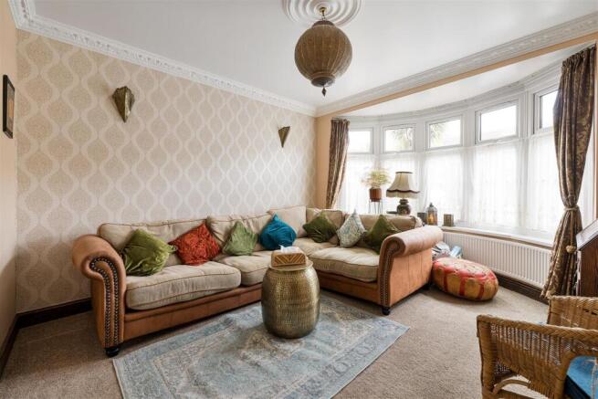 Ainslie Wood Gardens, E4